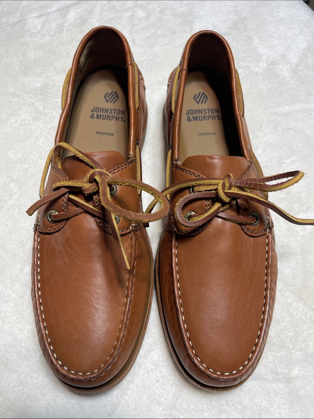 Johnston & Murphy Men’s Cognac Leather Boat Shoes with Contrast Laces Size 8.5